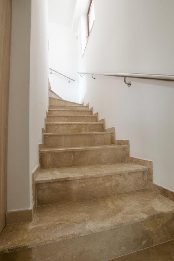 Penthouse Apartment By Hi5 -At The Top Of 布达佩斯 外观 照片
